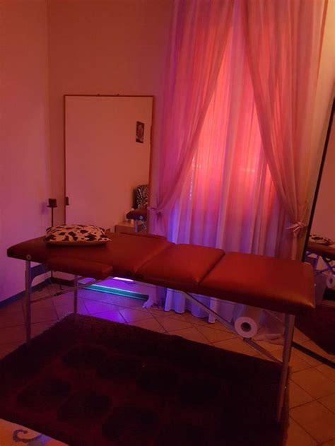 massaggi erotici reggio emilia|Massaggi erotici Reggio Emilia, Annunci Massaggi Reggio Emilia ...